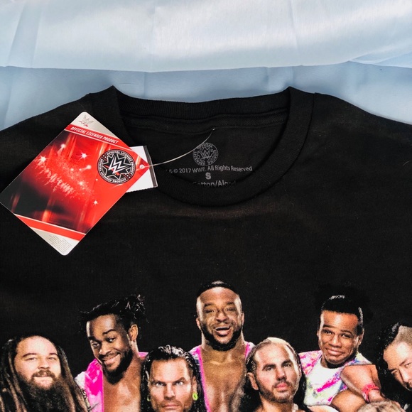 WWE T-Shirt - Picture 3 of 12